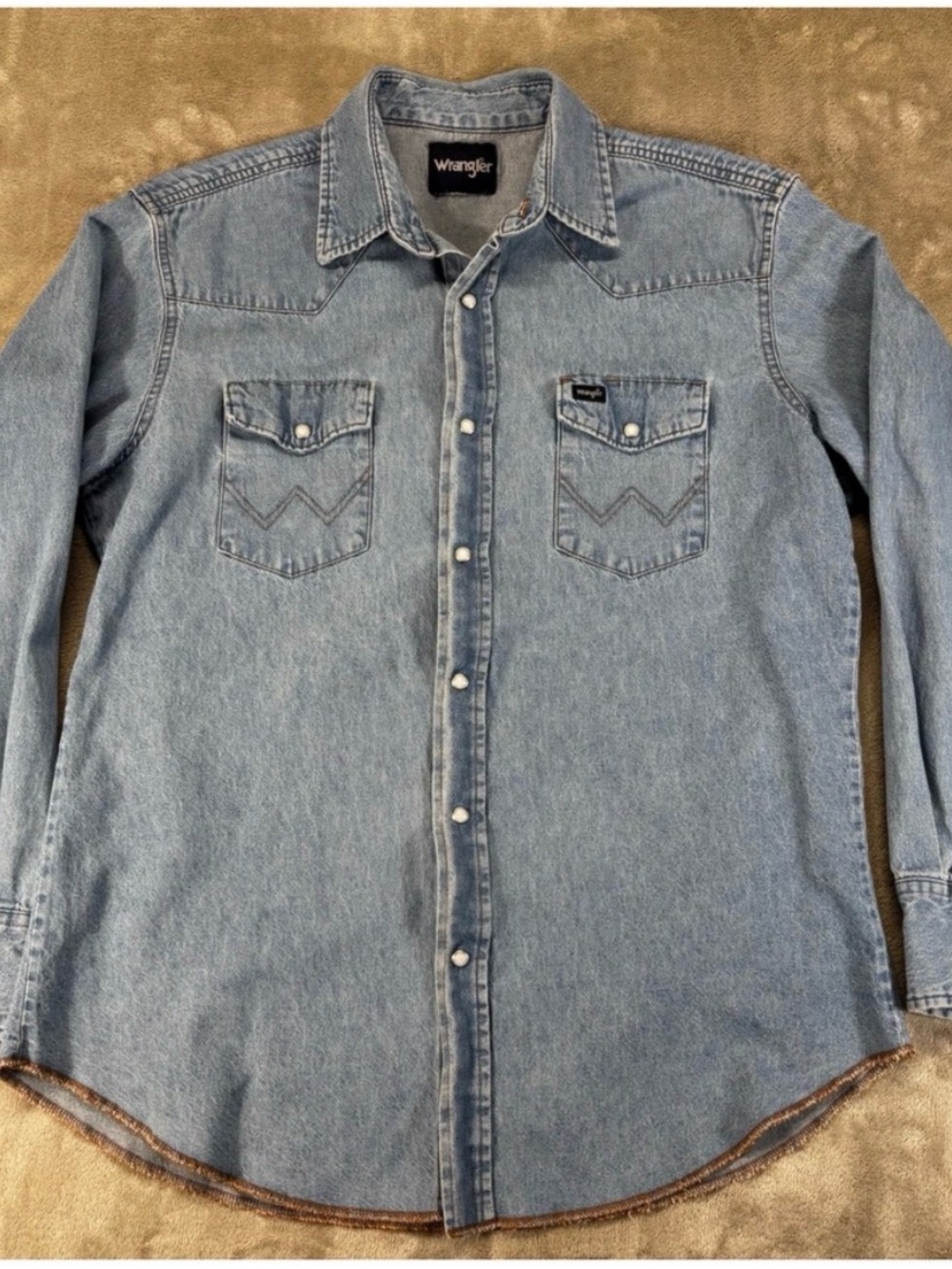 Wrangler Women's Light Wash Denim Western Shirt Pearl Snap